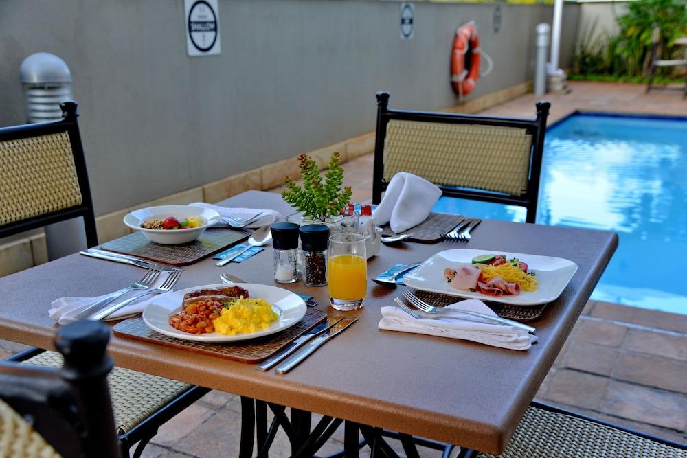 Road Lodge Umhlanga Ridge Durban Ngoại thất bức ảnh